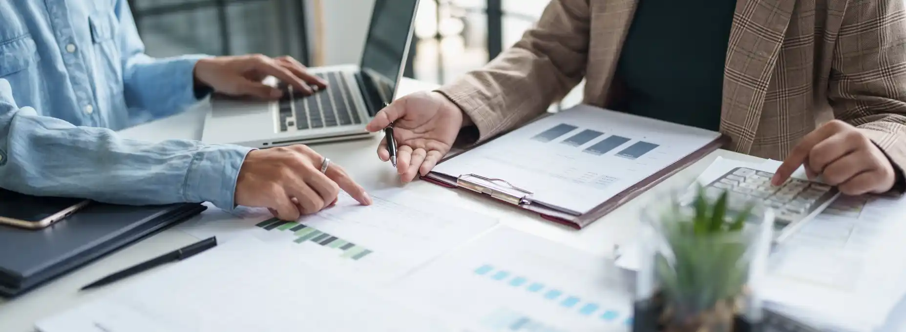 Stellar Medical RCM offering end-to-end revenue cycle services.